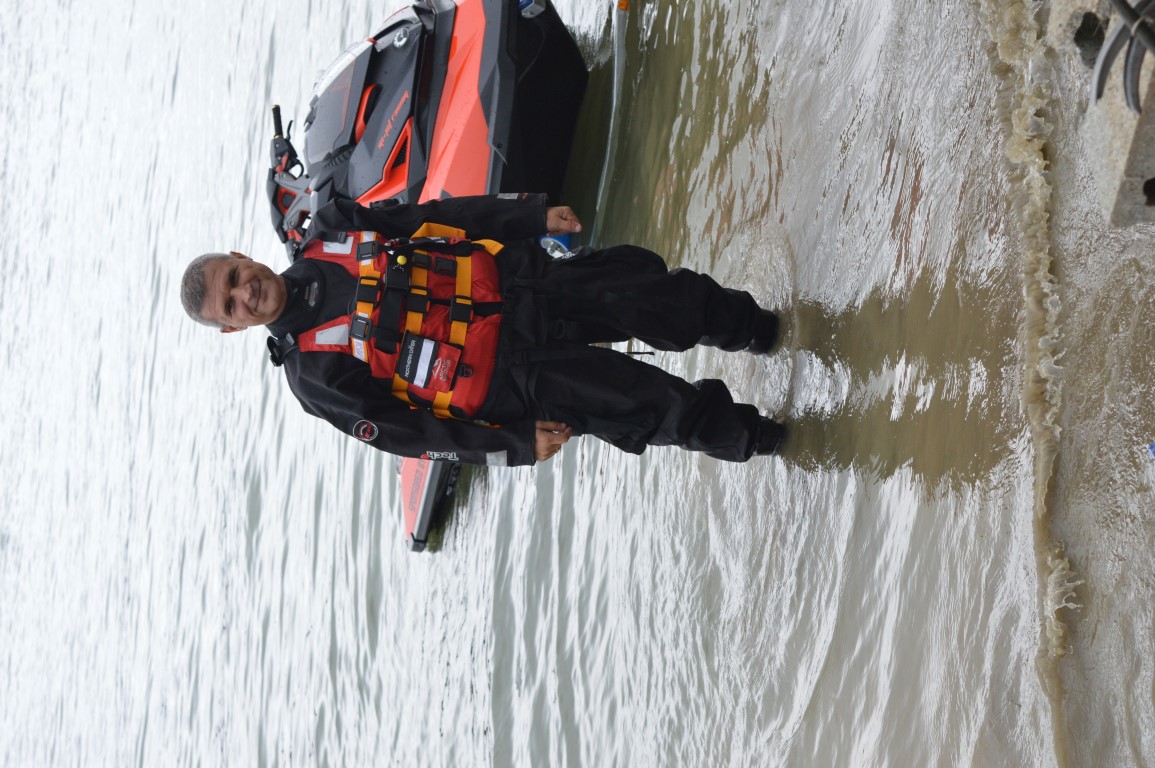 OBUKA PRIPADNIKA SEKTORA ZA VANREDNE SITUACIJE style=